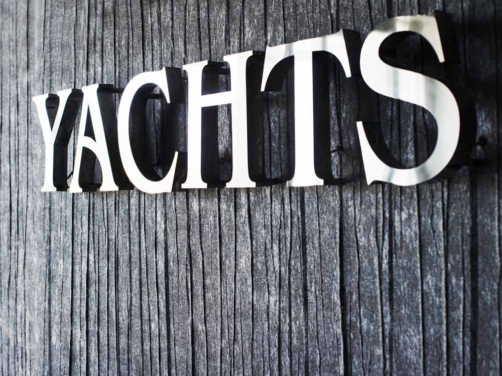 Yachts Application Lettering Marine Mirror No. 9